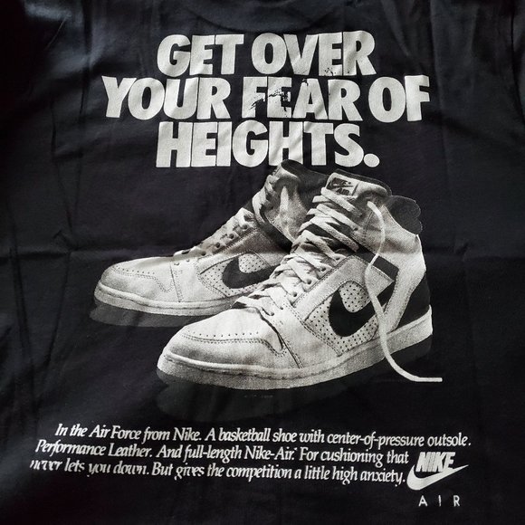 NIKE SPORTSWEAR T-SHIRT Men – Black - Picture 2 of 9